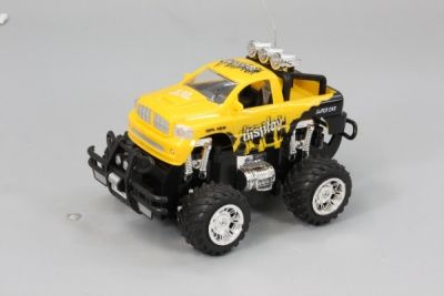 Jamara Dancing Car gelb 1:22 m. LED,Sound 27Mhz